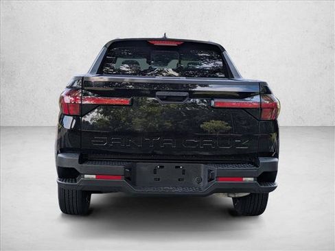 Used 2025 Hyundai Santa Cruz SEL FWD image 7
