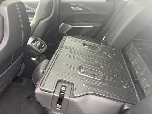 Used 2026 Cadillac Optiq Luxury 1 image 20