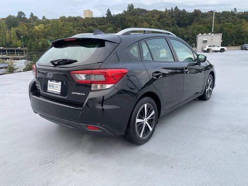 Used 2021 Subaru Impreza 2.0i Premium AWD/4WD image 8
