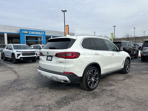Used 2023 BMW X5 sDrive40i w/ Parking Assistance Package image 3