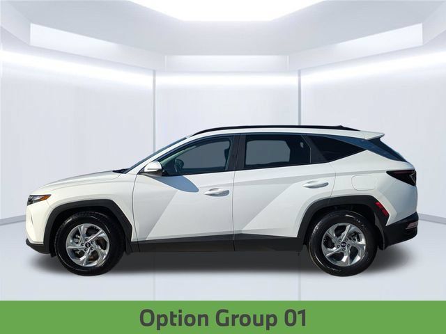 Used 2023 Hyundai Tucson SEL w/ Winter Package FWD image 2