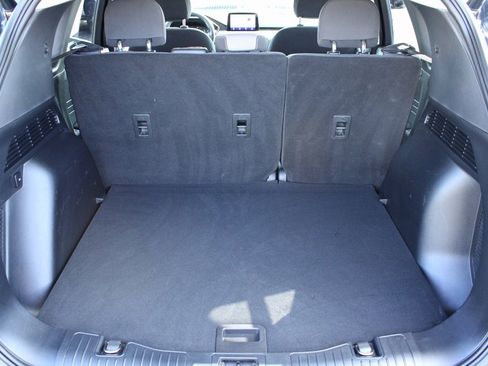 Used 2022 Ford Escape SE w/ Convenience Package image 10