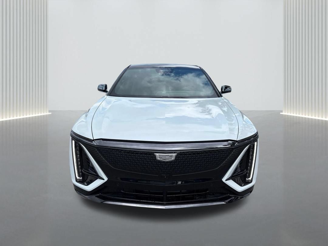 New 2026 Cadillac Lyriq Sport w/ LPO, ONYX Package RWD image 2