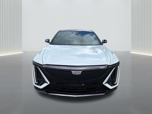 New 2026 Cadillac Lyriq Sport RWD image 2