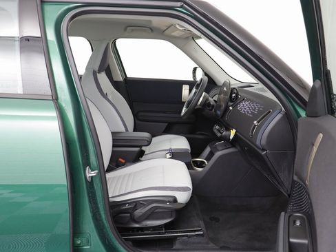 Certified 2025 MINI Cooper Countryman S image 18