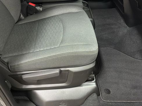 New 2026 RAM 2500 Tradesman AWD/4WD image 18