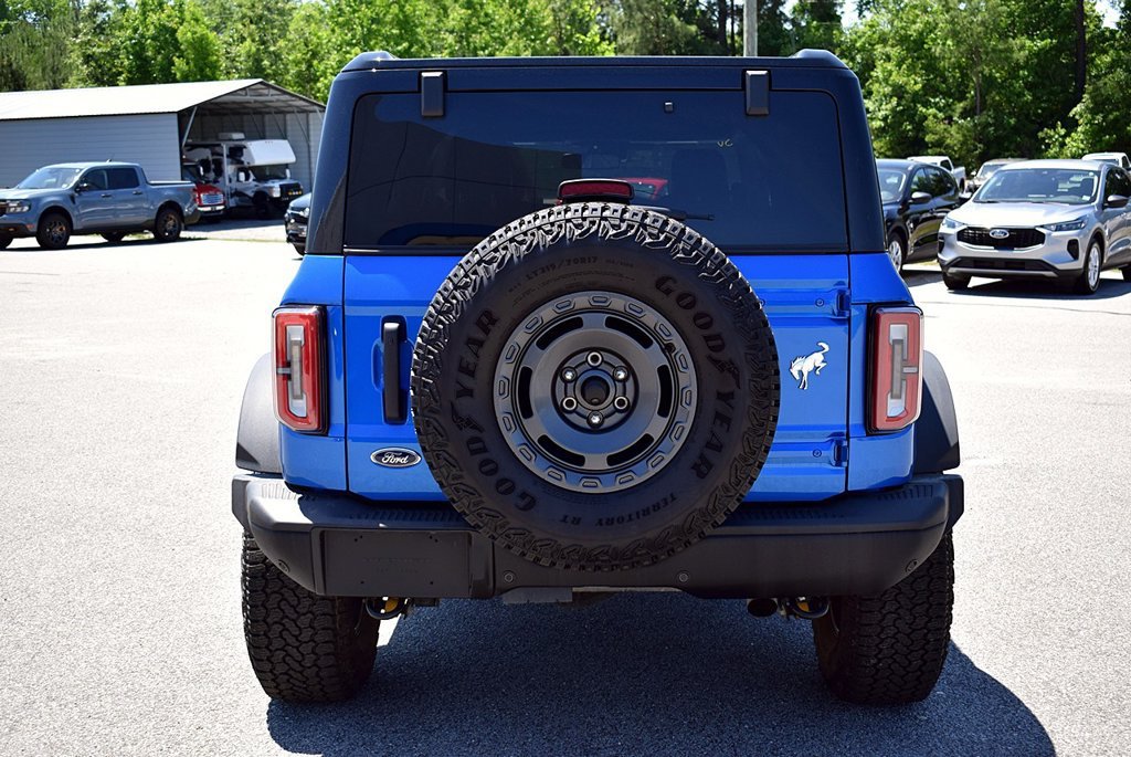 Used 2025 Ford Bronco Badlands AWD/4WD image 6