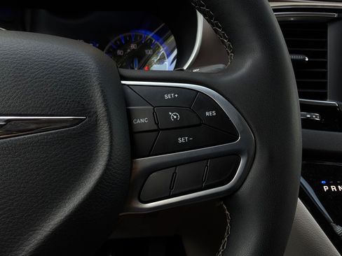 Used 2024 Chrysler Voyager LX FWD image 40
