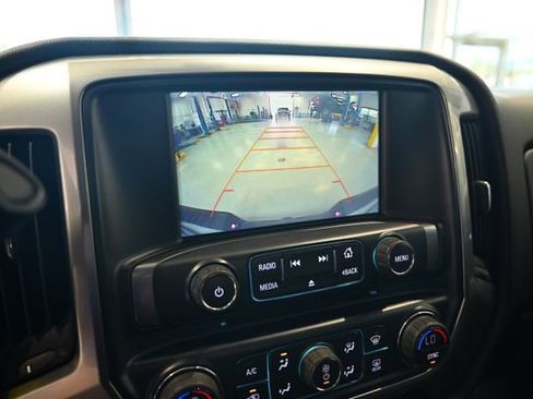 Used 2017 Chevrolet Silverado 1500 LT w/ Midnight Edition AWD/4WD image 17