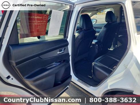 Certified 2025 Nissan Murano SL AWD/4WD image 24