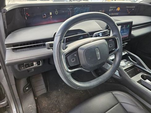Used 2024 Lincoln Nautilus Premier w/ Equipment Group 102A AWD/4WD image 8