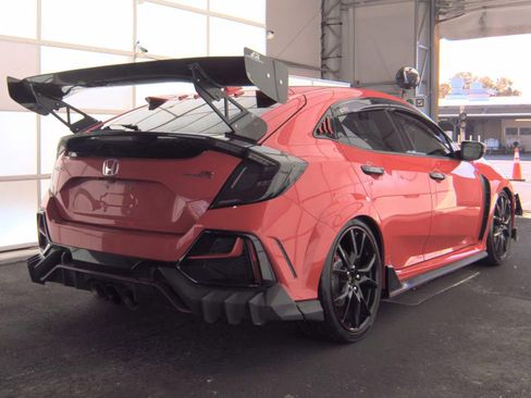 Used 2021 Honda Civic Type R image 11