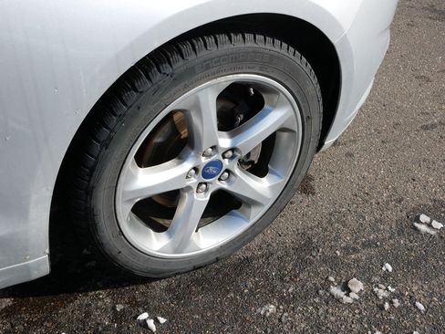 Used 2014 Ford Fusion SE image 9