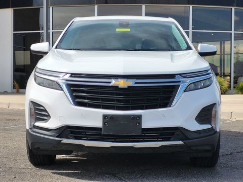 Used 2024 Chevrolet Equinox LT AWD/4WD image 3