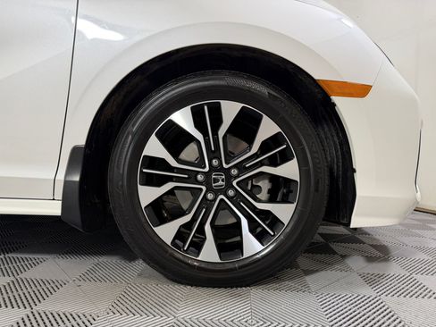 Used 2025 Honda Odyssey Elite image 10