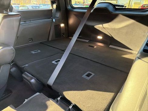 Used 2023 Lincoln Navigator Reserve image 8