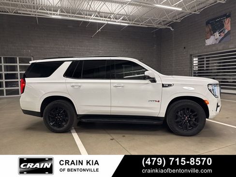 Used 2024 GMC Yukon AT4 w/ Technology Package image 30