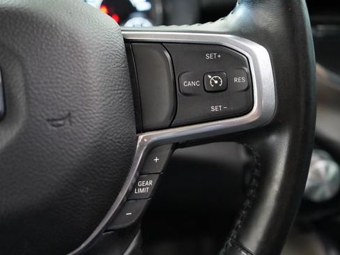 Used 2021 RAM 1500 Laramie AWD/4WD image 18