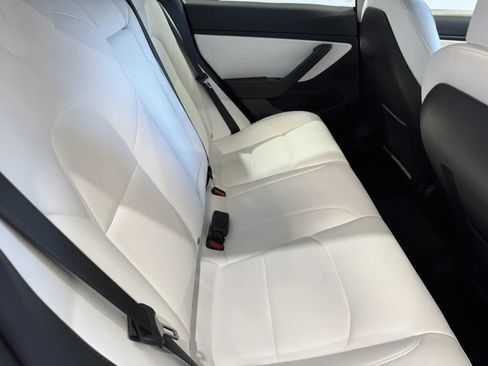 Used 2020 Tesla Model 3 Standard Range Plus image 8