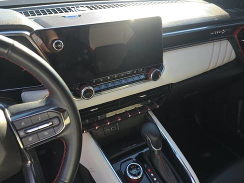 Used 2023 GMC Canyon AT4X w/ Edition 1 image 14