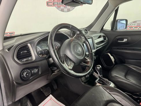 Used 2019 Jeep Renegade Limited w/ UConnect 8.4 Nav Group image 10