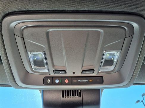 Used 2026 Chevrolet Silverado 1500 Custom image 12