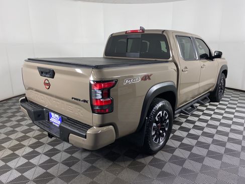 Used 2023 Nissan Frontier PRO-4X w/ Technology Package AWD/4WD image 7