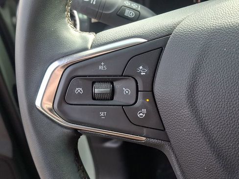 Used 2025 Chevrolet Trax ACTIV w/ Driver Confidence Package image 20