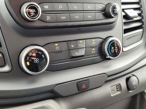 New 2025 Ford Transit 150 Low Roof image 22