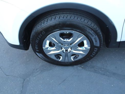 Used 2013 Toyota RAV4 LE AWD/4WD image 11