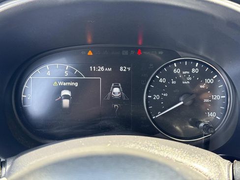 Used 2024 Nissan Kicks SV image 26