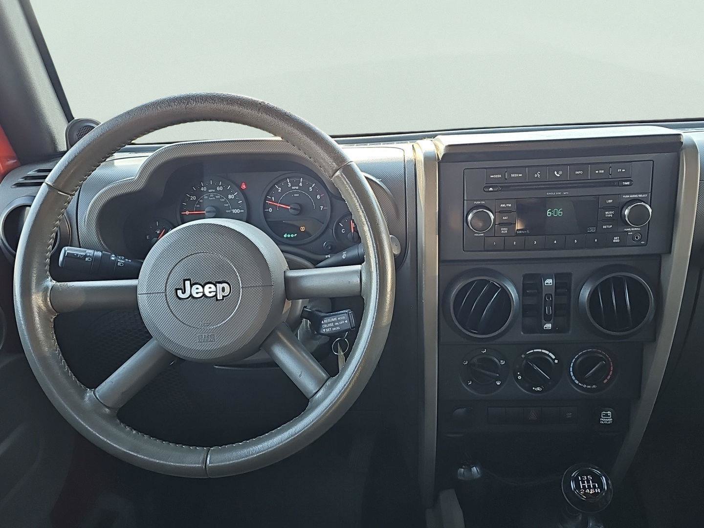 Used 2009 Jeep Wrangler Unlimited X AWD/4WD image 17