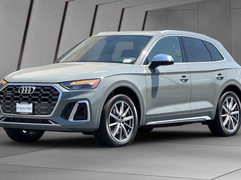 Used 2022 Audi SQ5 Premium w/ Convenience Package image 8