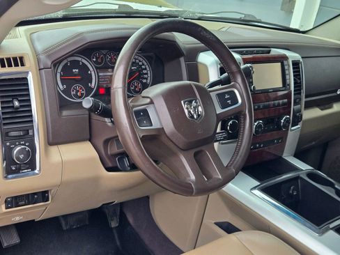 Used 2010 Dodge Ram 3500 Truck Laramie w/ Chrome Accents Group image 11