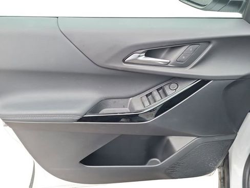 Used 2026 Chevrolet Equinox LT image 10