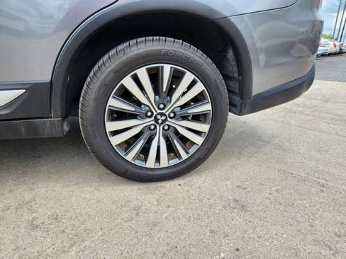 Used 2020 Mitsubishi Outlander SE image 9