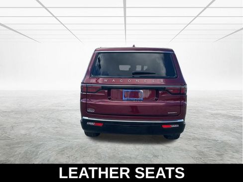 Used 2023 Jeep Wagoneer Series III w/ Preferred Equipment Group image 6