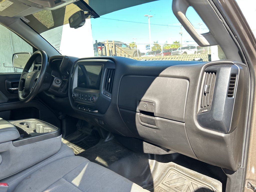 Used 2014 Chevrolet Silverado 1500 W/T RWD image 12