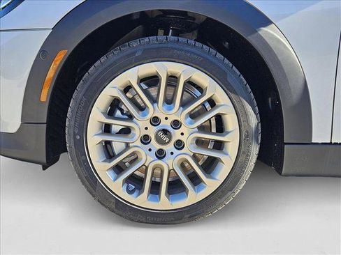 Used 2025 MINI Cooper S image 9
