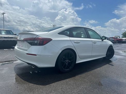 Used 2025 Honda Civic Sport image 9