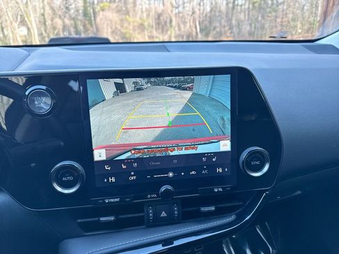 Used 2024 Lexus NX 250 FWD w/ Towing Package (2000 Lbs) image 28