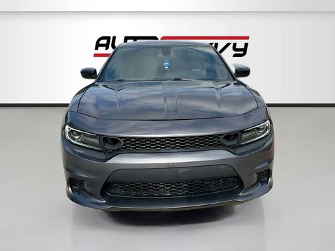 Used 2023 Dodge Charger SXT RWD image 2