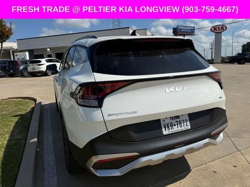 Certified 2024 Kia Sportage EX w/ EX Premium Package image 7