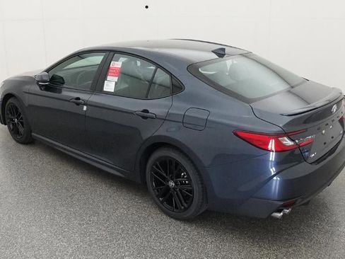 New 2026 Toyota Camry SE FWD image 5
