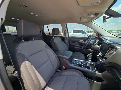Used 2019 Chevrolet Traverse LT FWD image 29