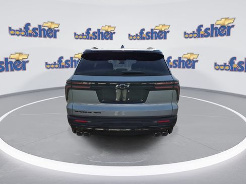 Certified 2026 Chevrolet Traverse LT w/ Midnight/Sport Edition AWD/4WD image 7