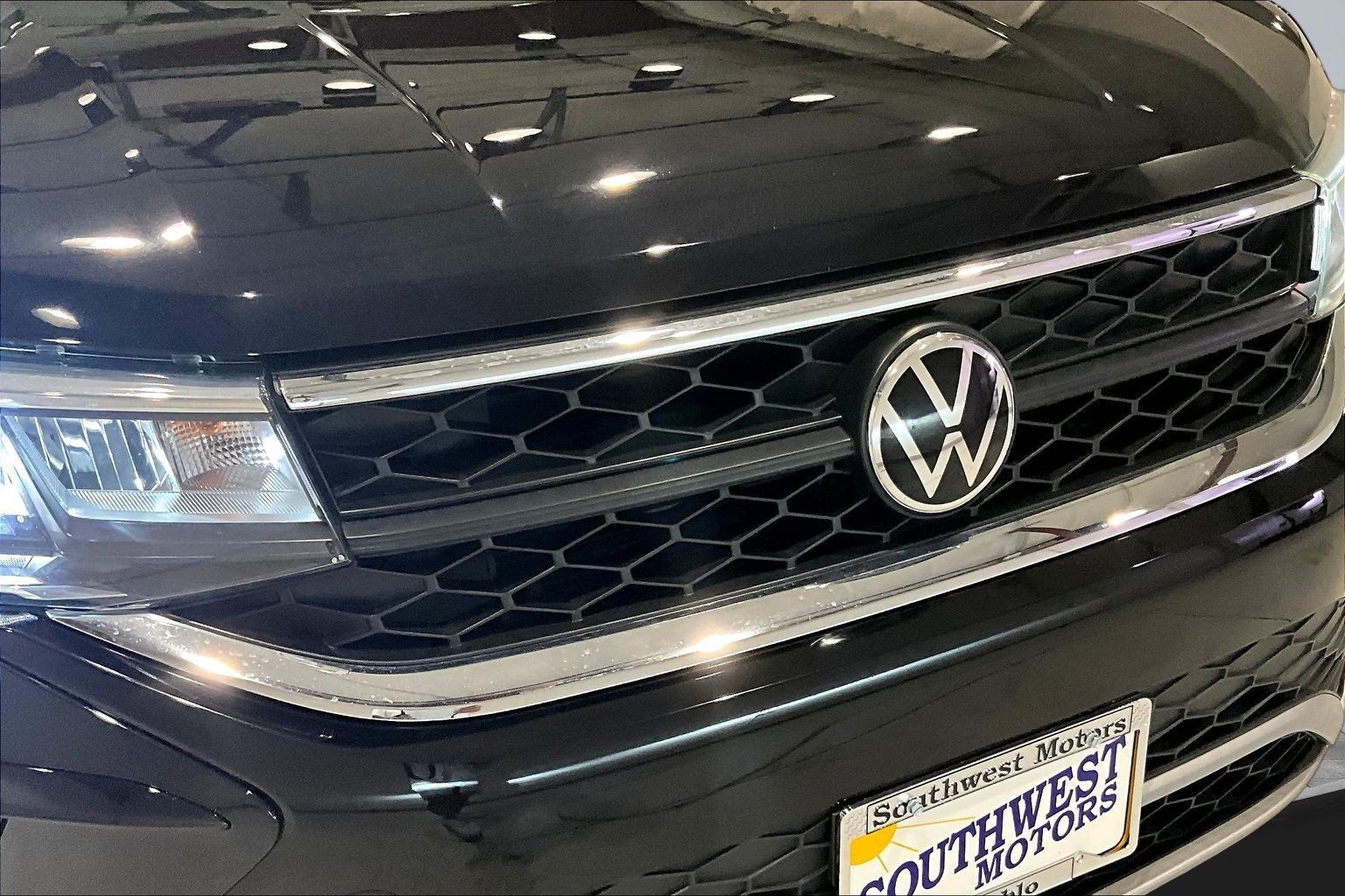 Used 2022 Volkswagen Taos S FWD image 31