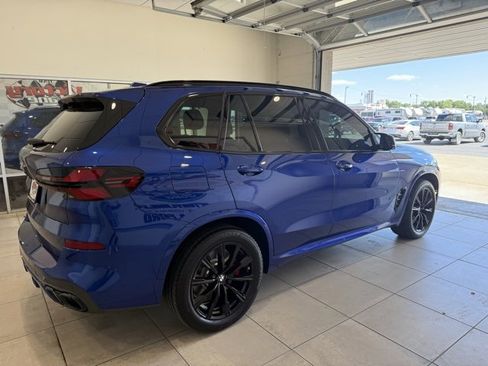 Used 2025 BMW X5 M60i w/ Executive Package image 5