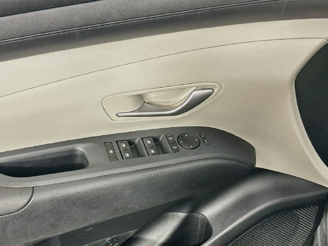 Used 2026 Hyundai Tucson SEL Plus AWD/4WD image 24