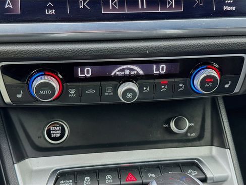 Used 2021 Audi Q3 2.0T Premium Plus w/ Premium Plus Package image 12